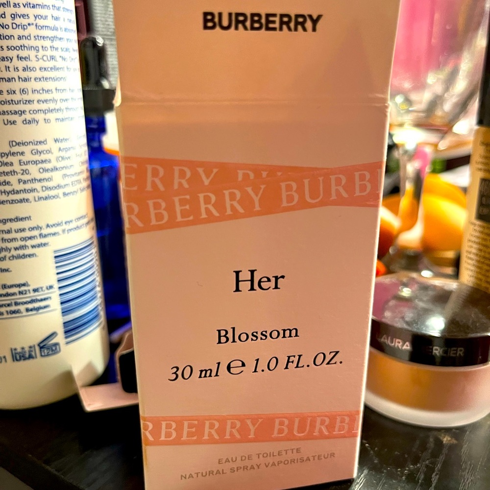 Burberry Her Blossom Perfume brand new